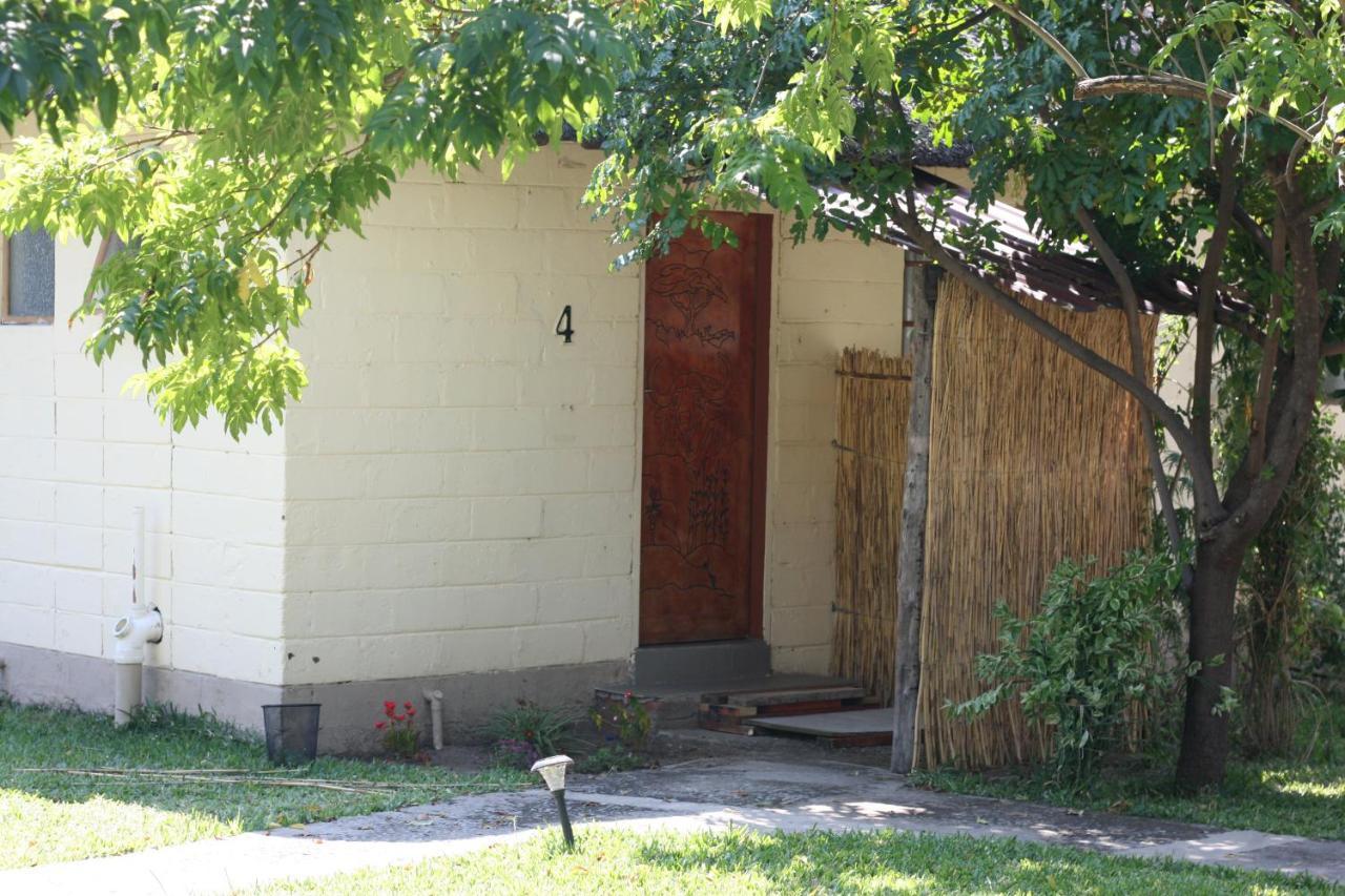 Mpora River Lodge Rundu Exterior photo