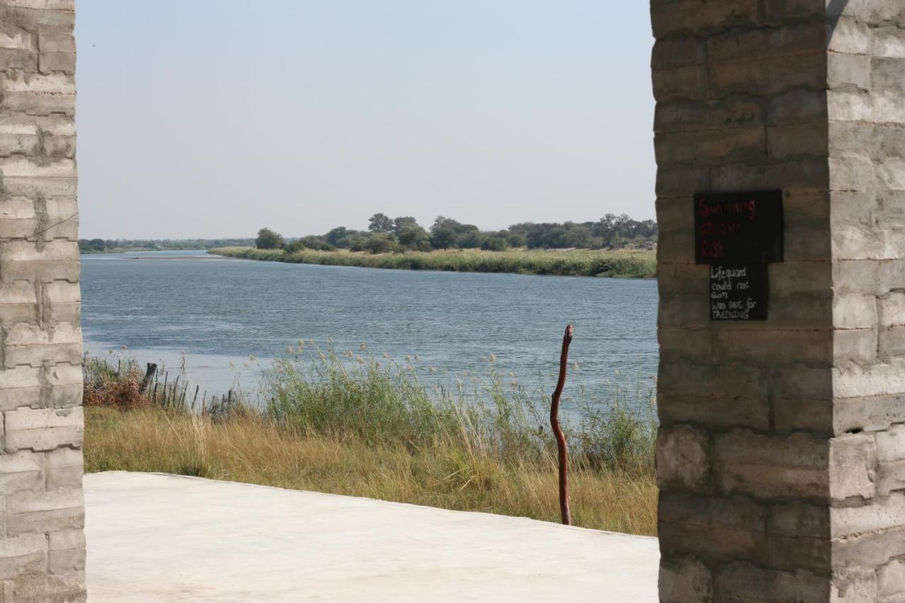 Mpora River Lodge Rundu Exterior photo